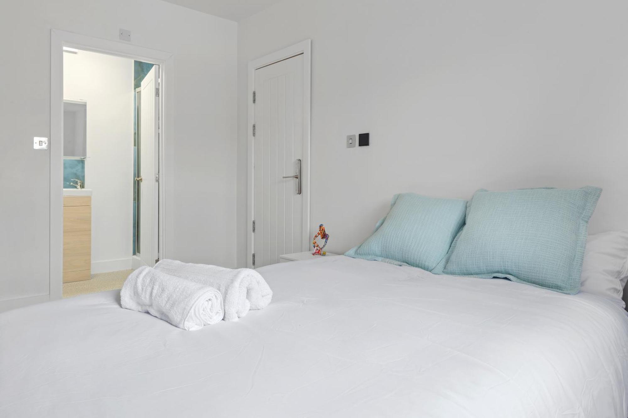 Modern Studio In Arnold Centre 노팅엄 외부 사진